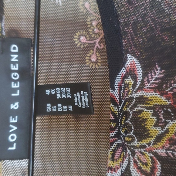 Sheer top by Love & Legend size 4X. - Picture 3 of 5